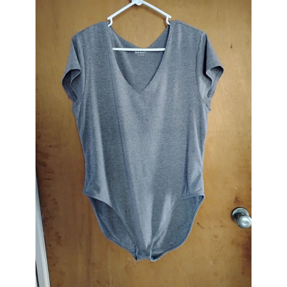 Old Navy Gray Fitted Short-Sleeve V-neck Bodysuit Bodycon Streetwear Size 2x